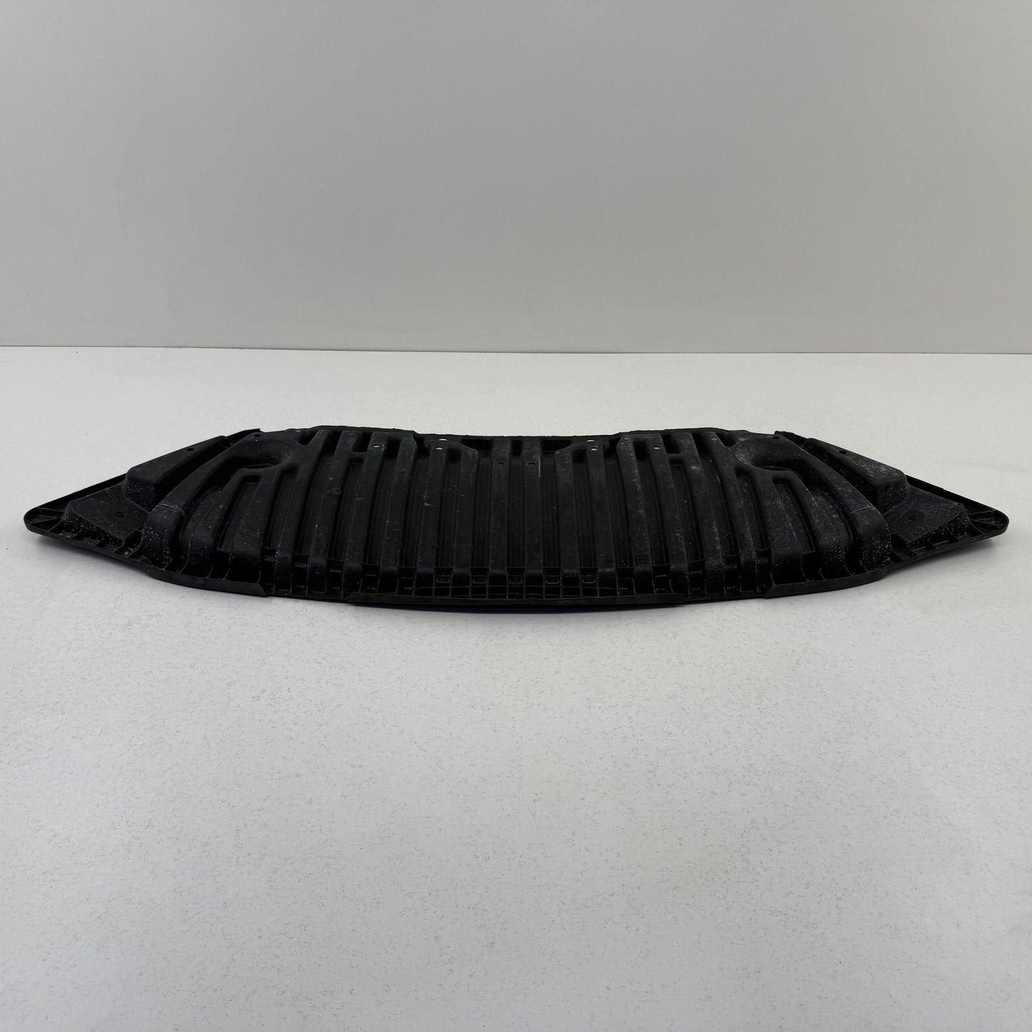 2008-2014 Mercedes C250 C300 C350 W204 Front Bumper Under Tray Splash Guard OEM