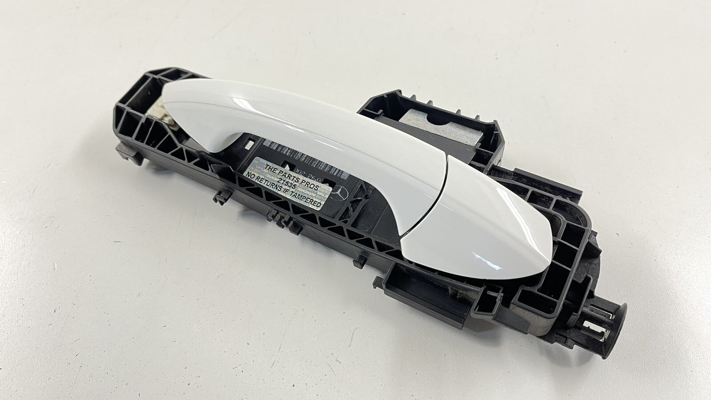 08-14 MERCEDES W204 W212 C E CLASS RIGHT FRONT OR REAR DOOR HANDLE WHITE OEM