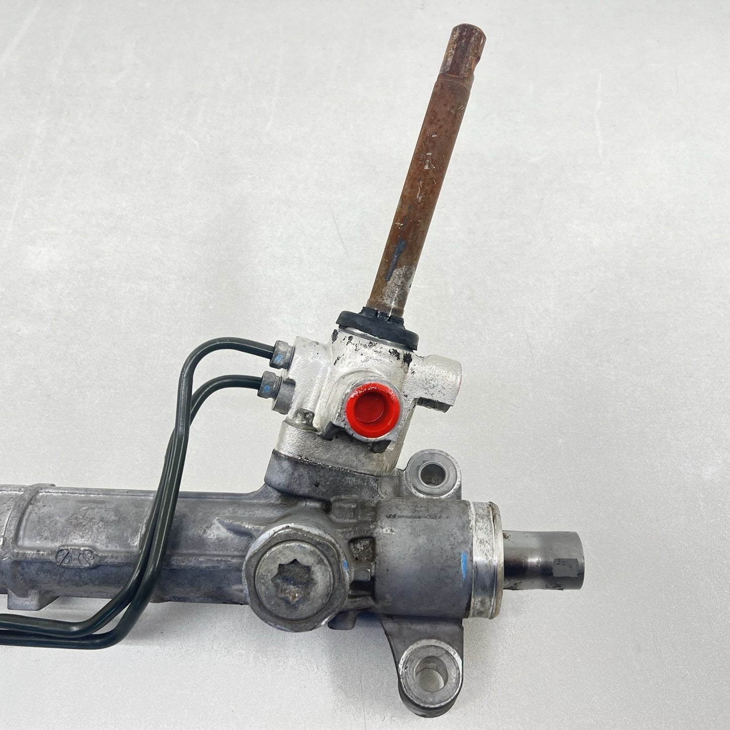 10-11 Chevrolet Camaro SS Hydraulic Steering Gear Box Rack And Pinion OEM