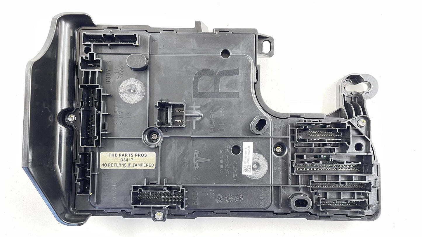 21-23 TESLA MODEL 3 RIGHT FRONT VOLTAGE BODY CONTROL MODULE 1567454-00-B OEM