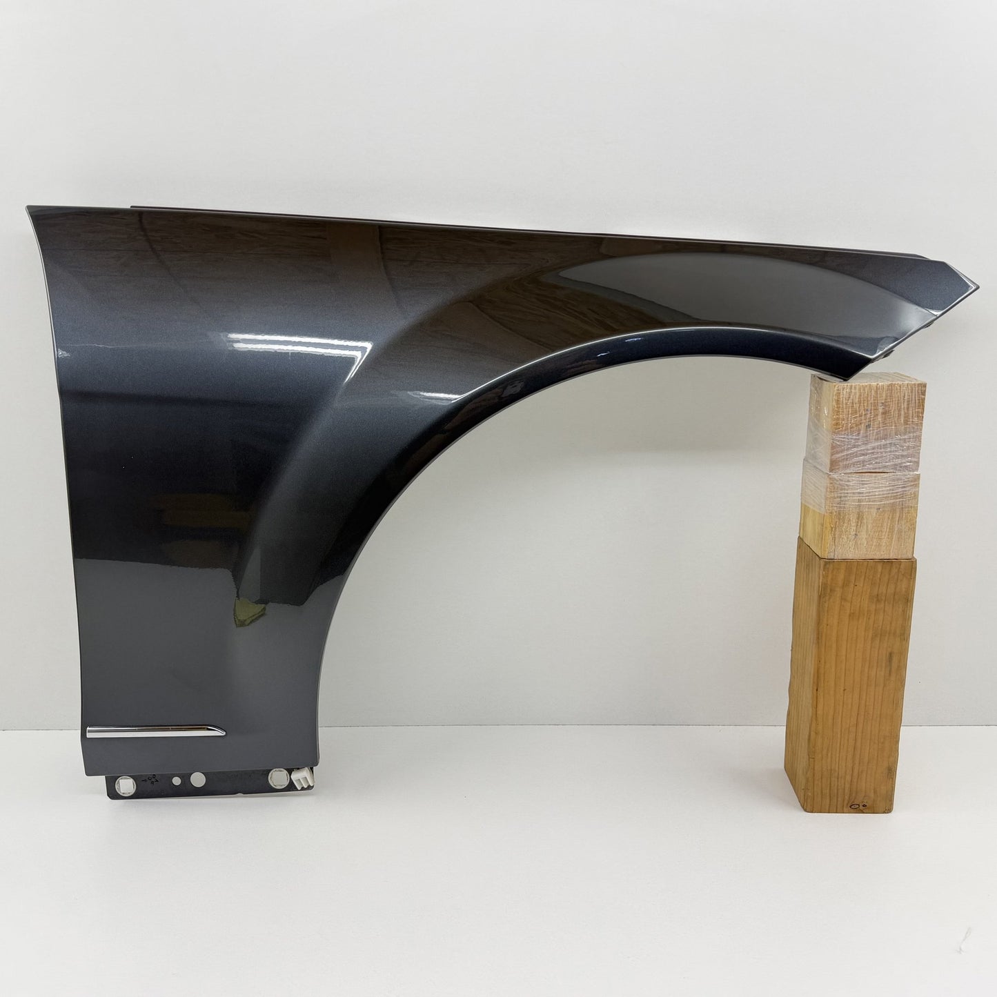 2008-2014 Mercedes-Benz C250 C300 C350 W204 Right Front Fender Panel OEM