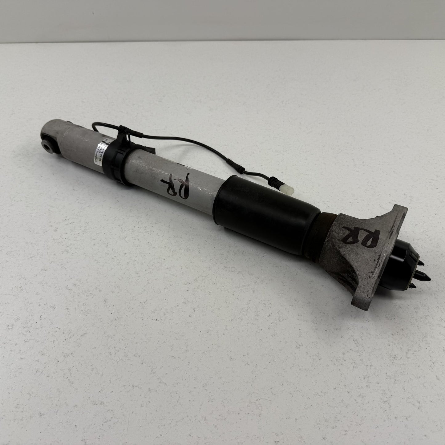 2021-2026 BMW M3 M4 Competition G80 G82 Right Rear Strut Shock Absorber EDC OEM
