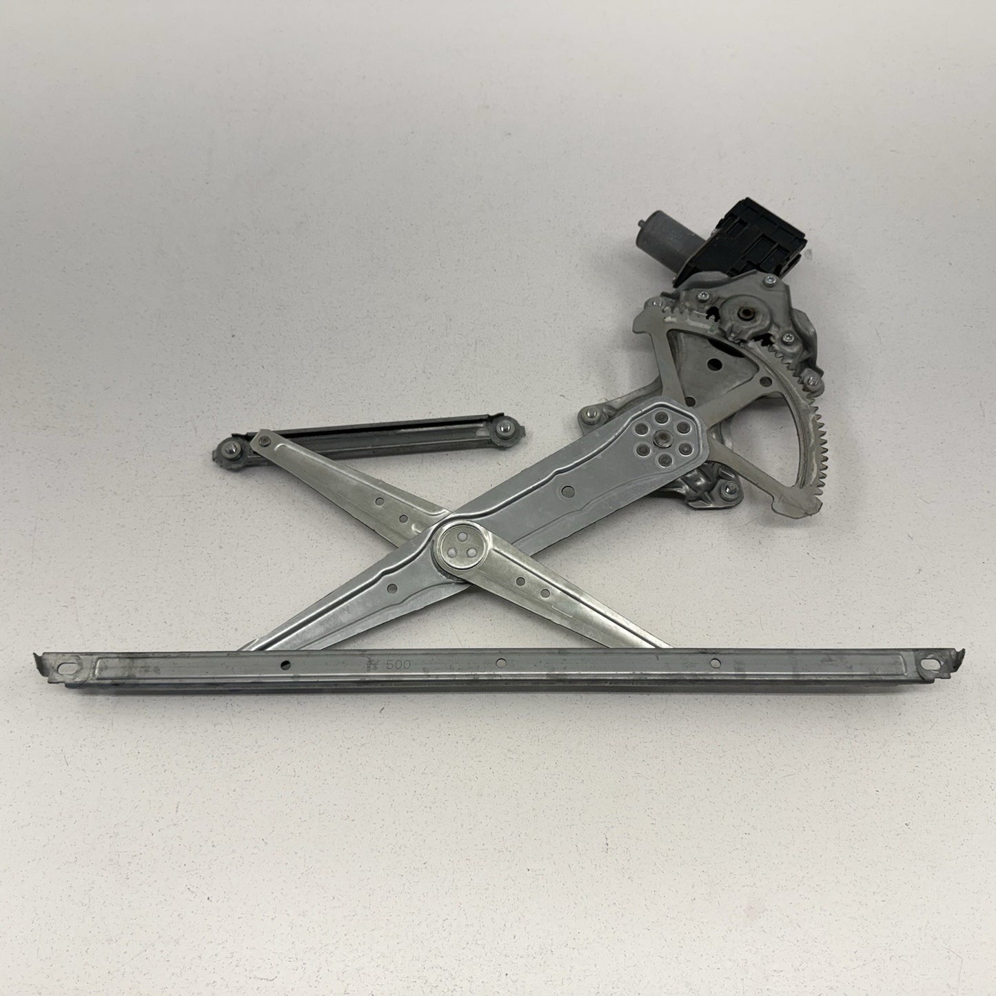 21-26 Lexus IS300 IS350 IS500 Right Front Door Glass Window Regulator Motor OEM