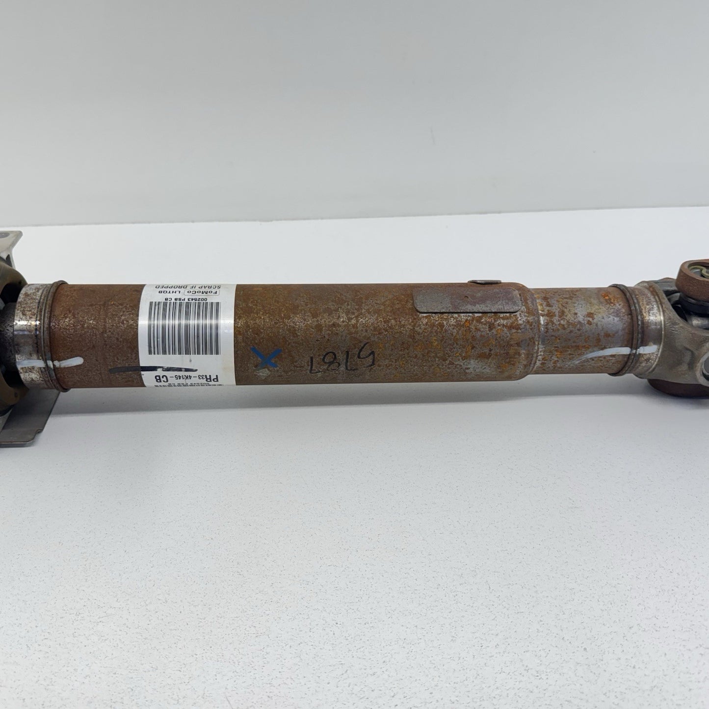 24-26 Ford Mustang GT Automatic Driveshaft Drive Shaft Propellor Carrier OEM