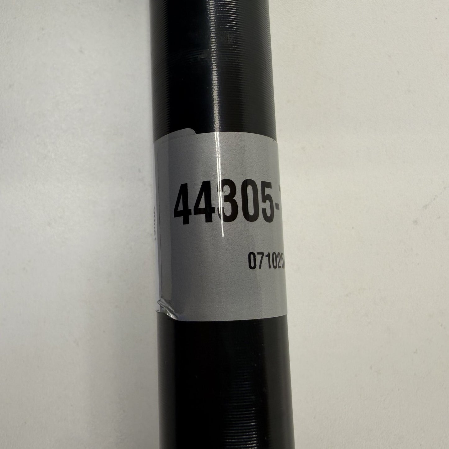 2023-2025 Honda Pilot Passenger Right Front CV Axle Shaft 44305-T90-A01 OEM