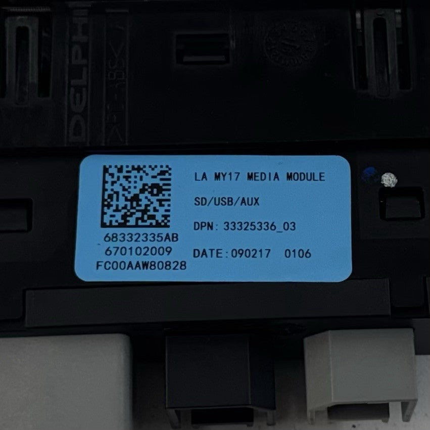 17-24 Maserati Ghibli USB Port Auxiliary Jack SD Card Media Module 670102009 OEM