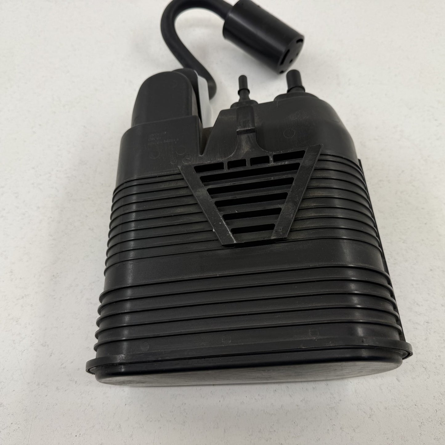 2011-2021 Dodge Durango Fuel Evap Vapor Charcoal Emission Canister OEM