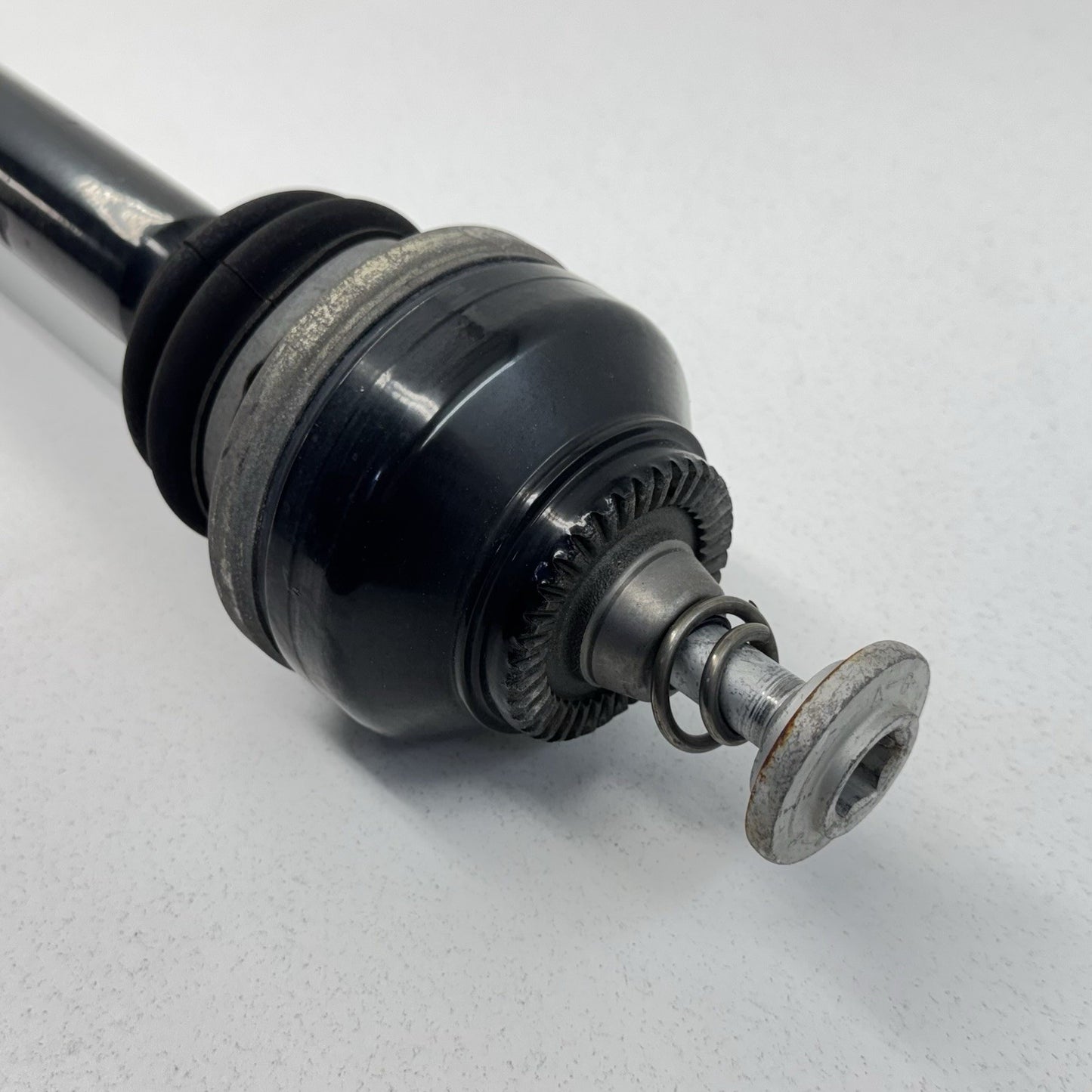 BMW F06 F10 F12 F13 M5 M6 Passenger Right Rear CV Axle Shaft 2284116 OEM