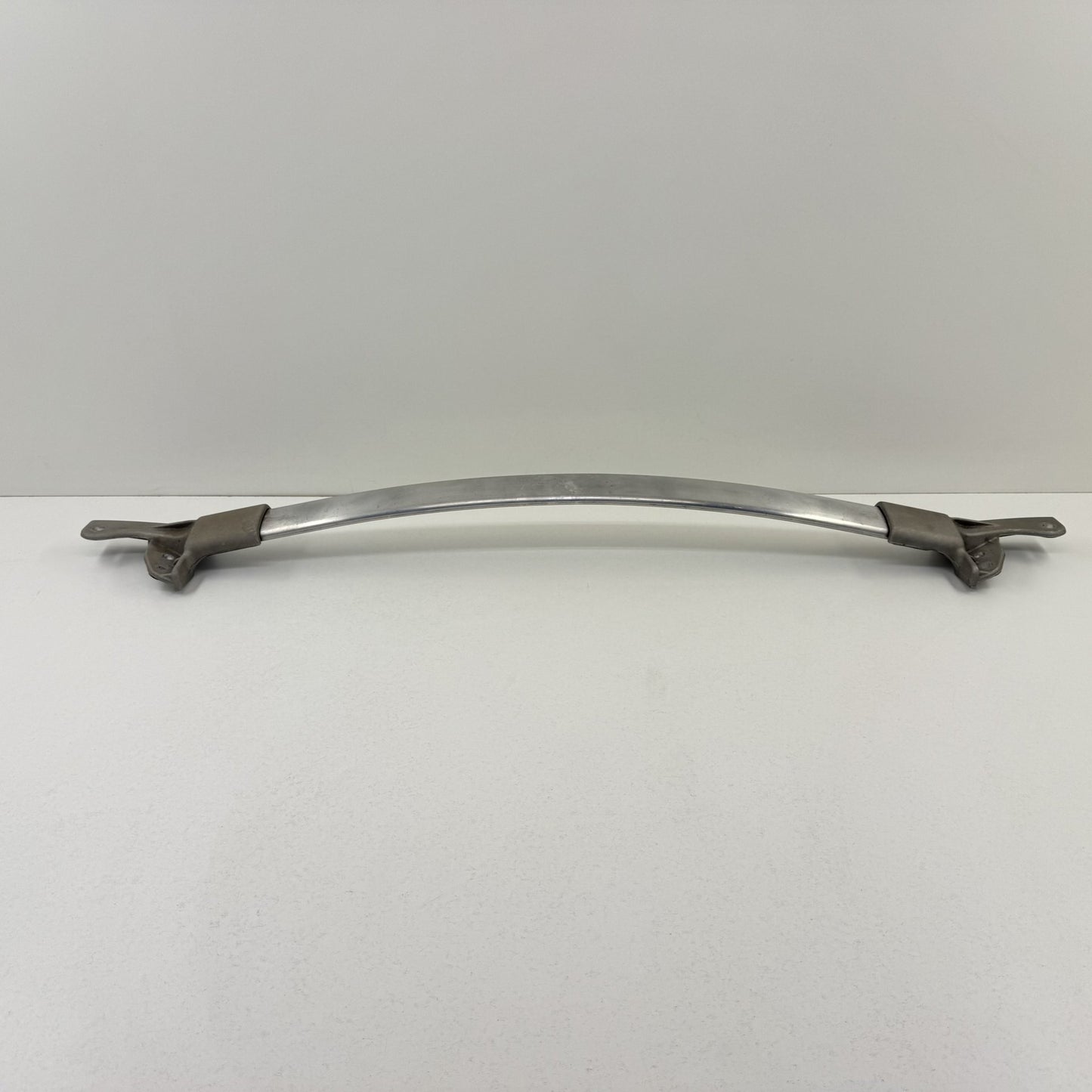 2013-2015 Chevrolet Camaro SS 1LE Front Strut Tower Brace Bar Bracket OEM