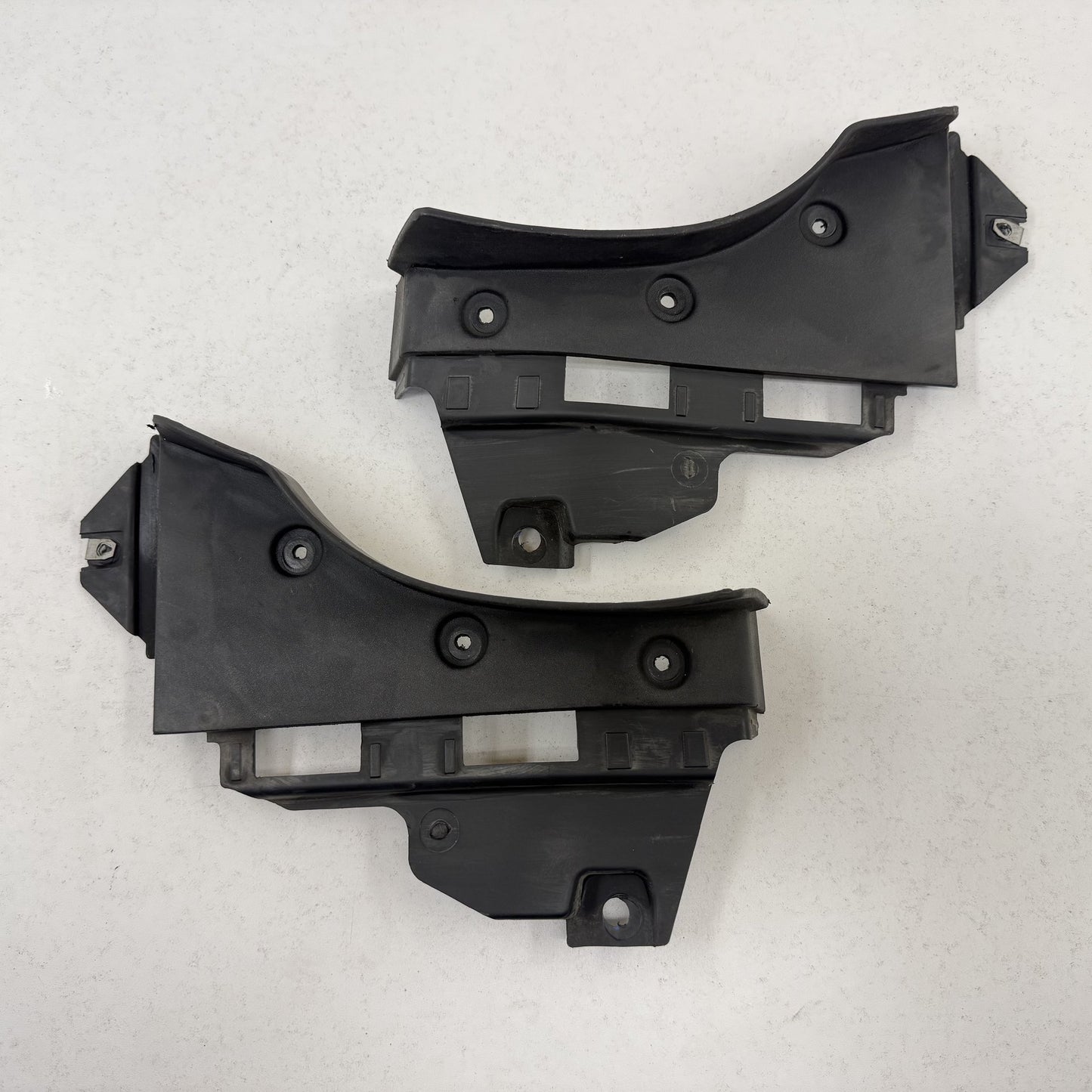 2022-2024 Rivian R1S Rear Tire Spat Wheel Air Deflector Pair Left &amp; Right OEM