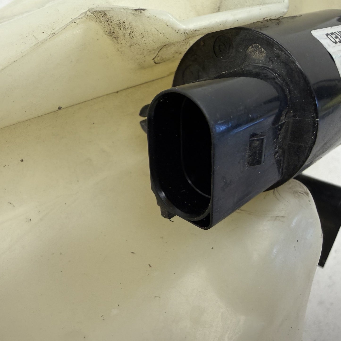 2014-2018 Bentley Flying Spur Windshield Washer Reservoir Bottle 3W0955449J OEM