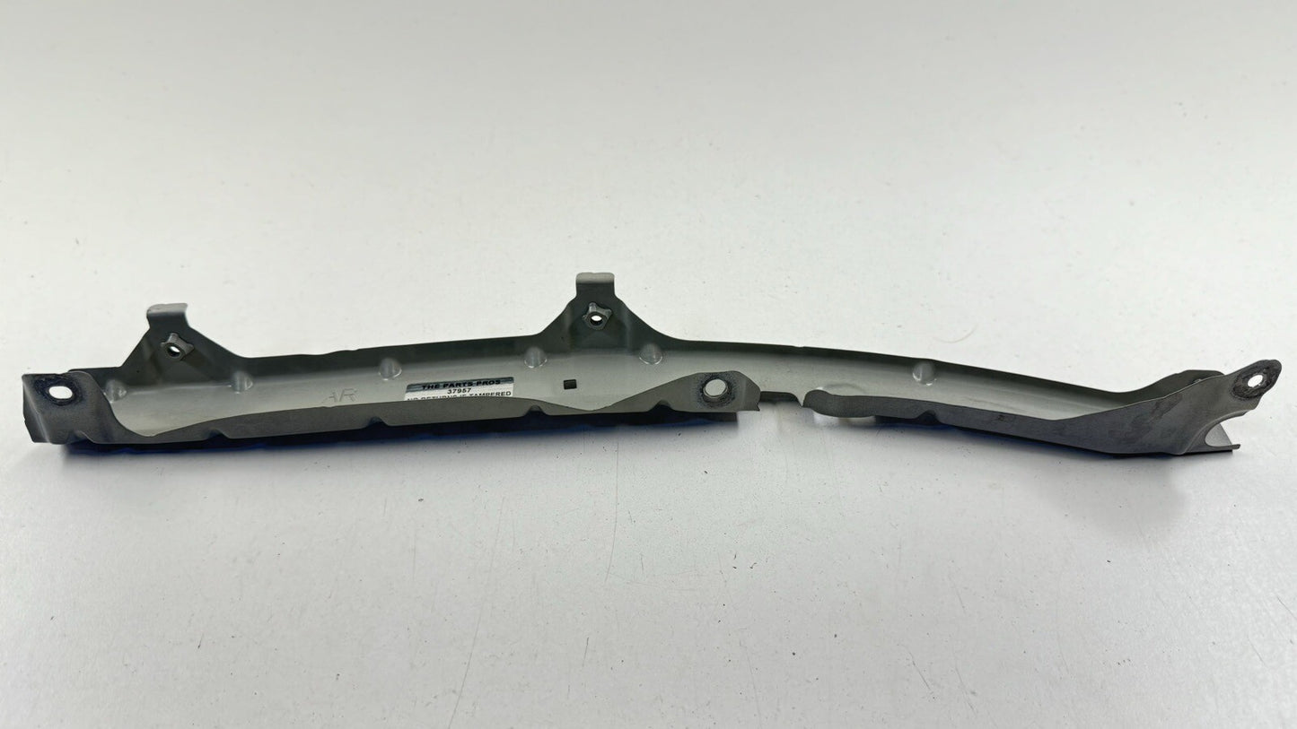 13-20 SUBARU BRZ PASSENGER RIGHT FRONT FENDER BRACKET SUPPORT MOUNT OEM