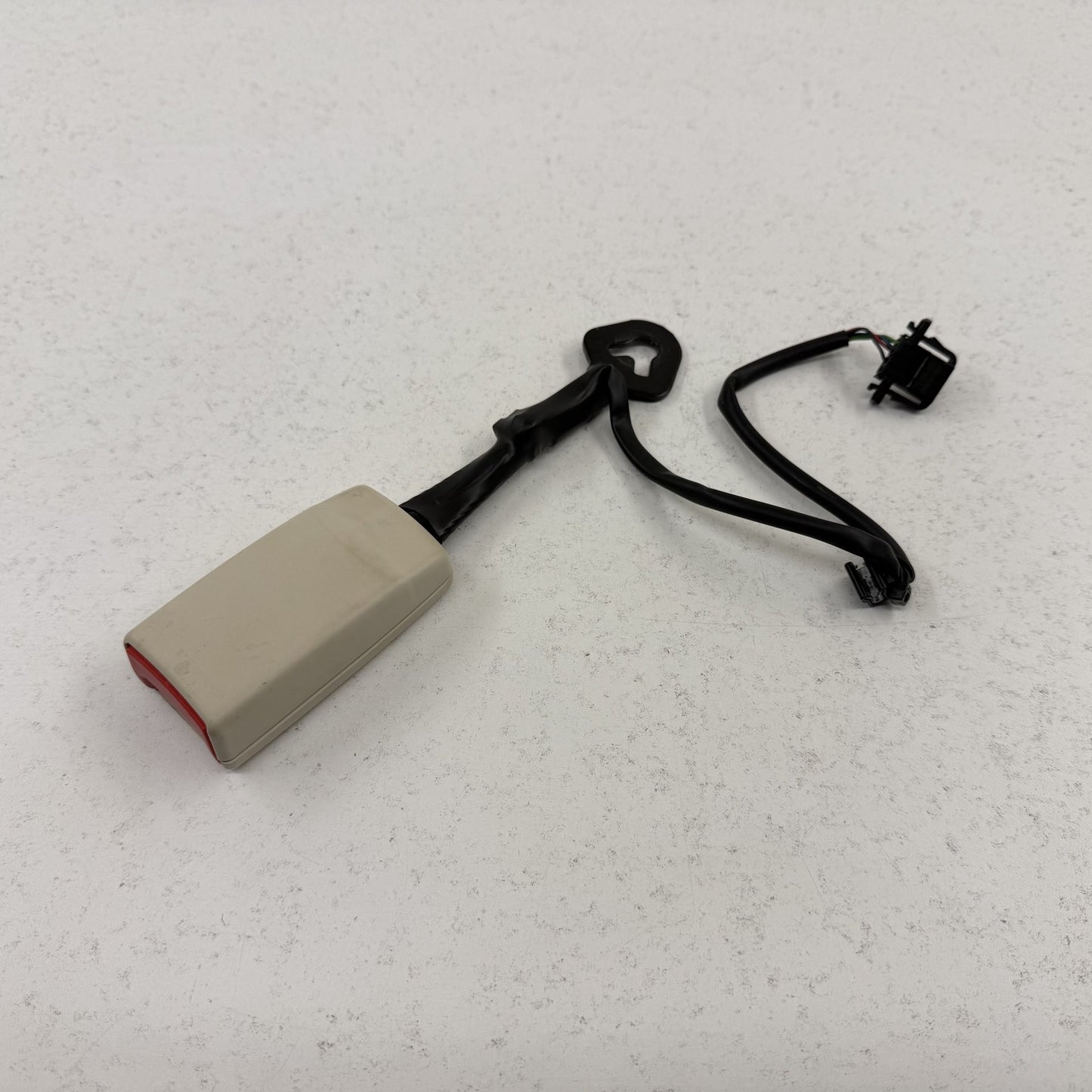 2014-2018 Bentley Flying Spur Passenger Right Front Seat Belt Buckle OEM