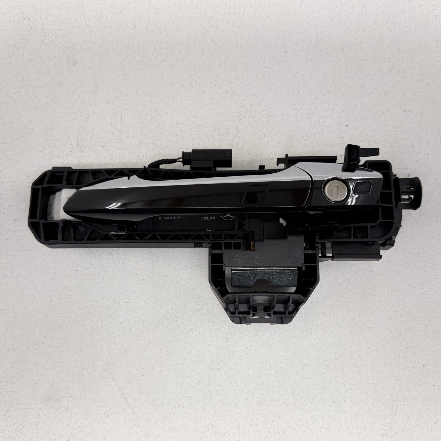 12-18 Mercedes W218 CLS550 Driver Left Front Exterior Door Handle Black OEM