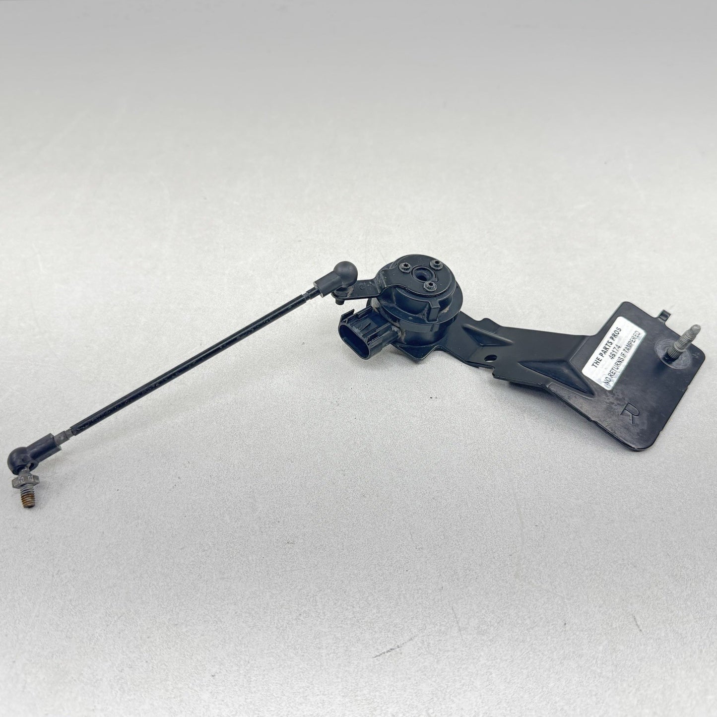 12-15 CHEVROLET CAMARO ZL1 RIGHT FRONT SUSPENSION POSITION LEVEL SENSOR OEM