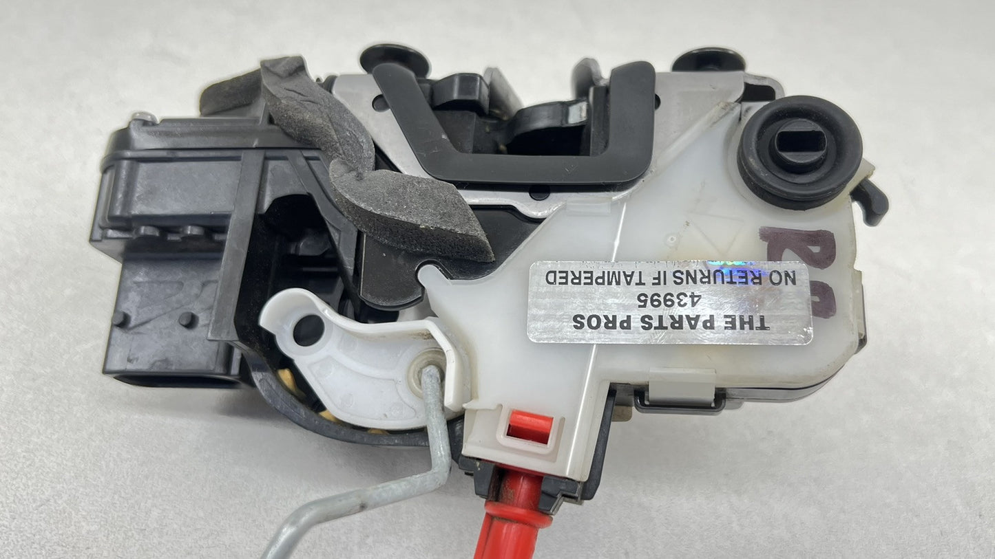 14-17 CHEVY SS SEDAN PASSENGER RIGHT REAR DOOR LATCH LOCK ACTUATOR 13579566 OEM