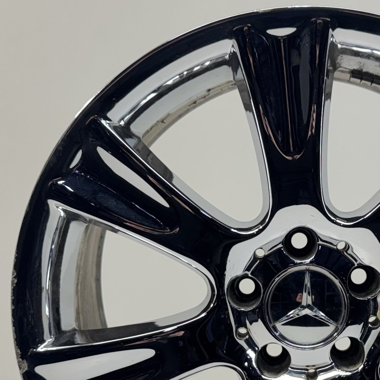06-11 Mercedes-Benz CLS550 W219 Rear Wheel Rim 18x9.5 Chrome Factory OEM