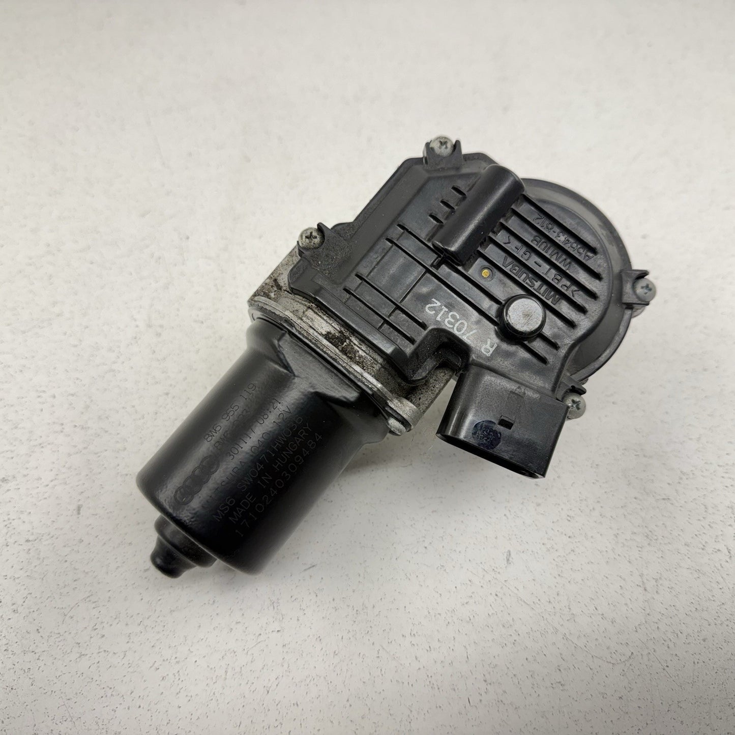 18-25 Audi A5 S5 RS5 Front Windshield Wiper Motor 8W6955119 OEM