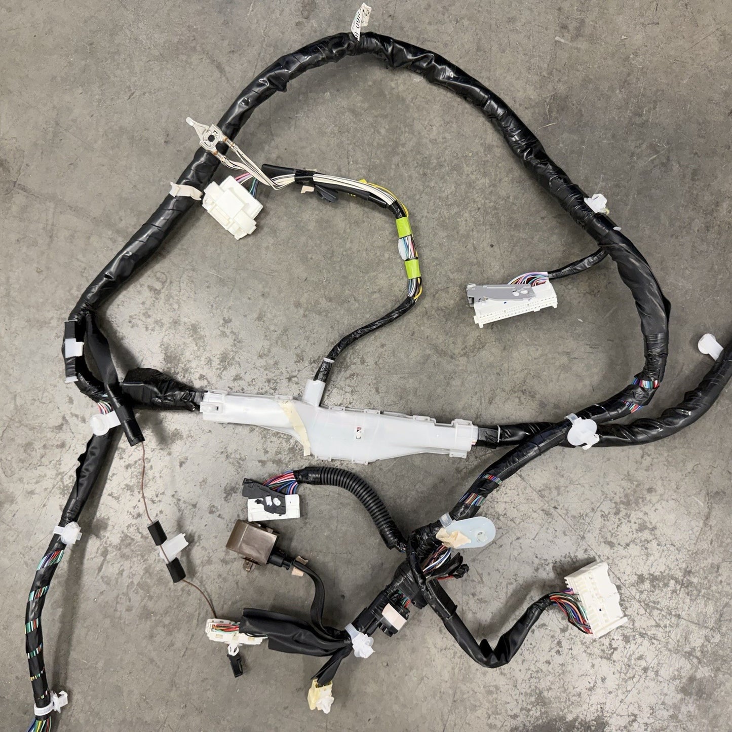 2020 Toyota Prius Prime Chassis Main Body Wiring Harness OEM