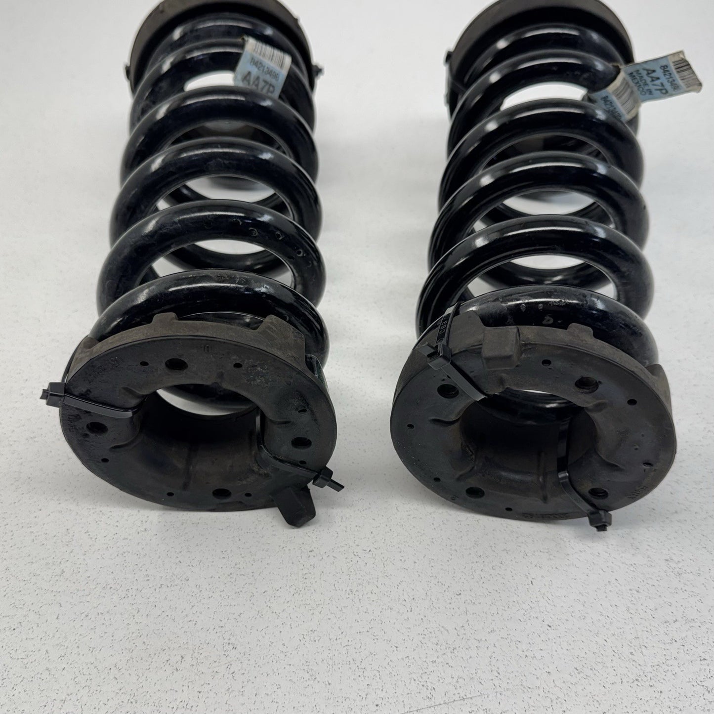 17-24 Chevrolet Camaro ZL1 1LE Rear Suspension Coil Spring Pair OEM
