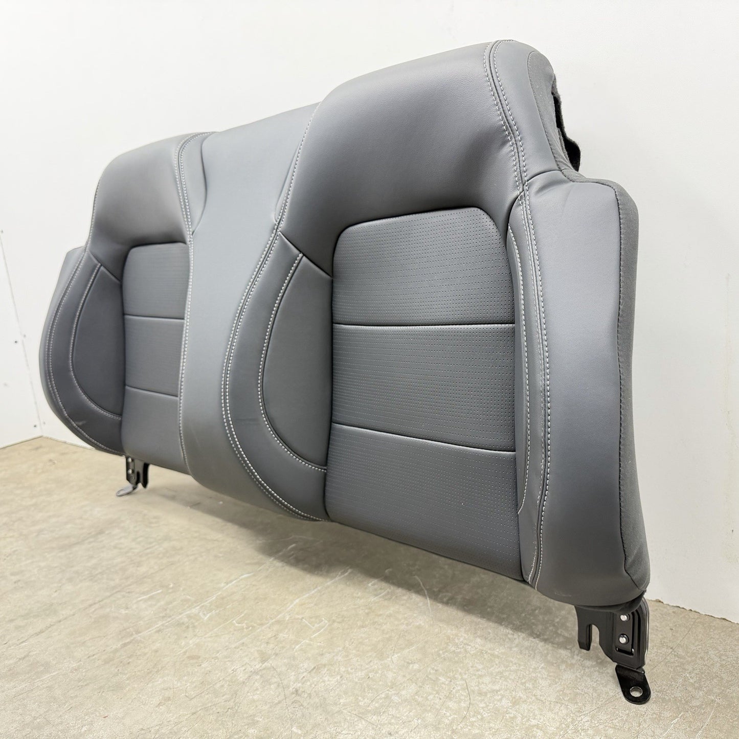 24-26 Ford Mustang Convertible Rear Seat Set Upper & Lower Cushion Leather OEM