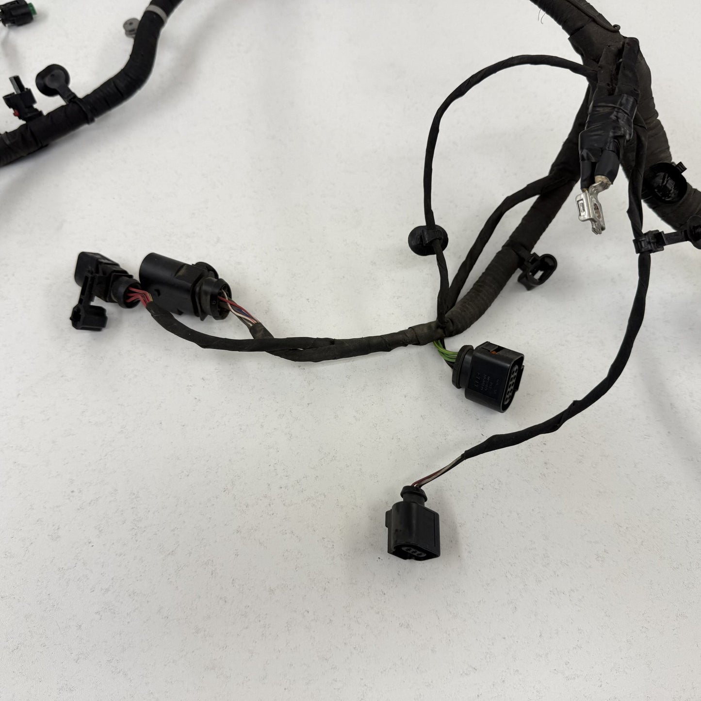 2022-2024 Rivian R1S Interior Chassis Main Body Wiring Harness PT00443500-B OEM
