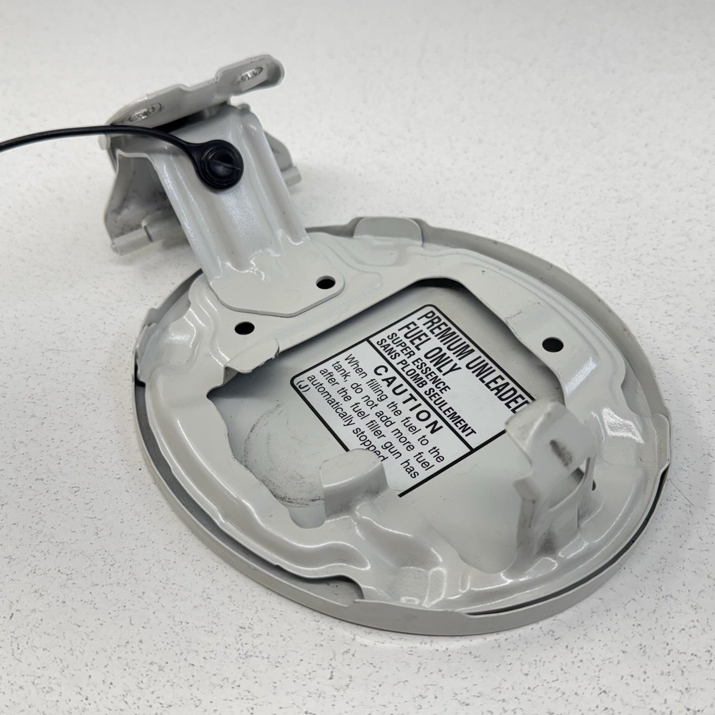 13-20 Subaru BRZ 86 FR-S Fuel Tank Gas Cap Door Lid Cover Satin White OEM