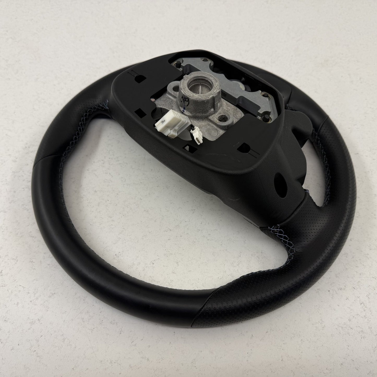 2022-2026 Hyundai Elantra N Manual Transmission Steering Wheel Leather Black OEM