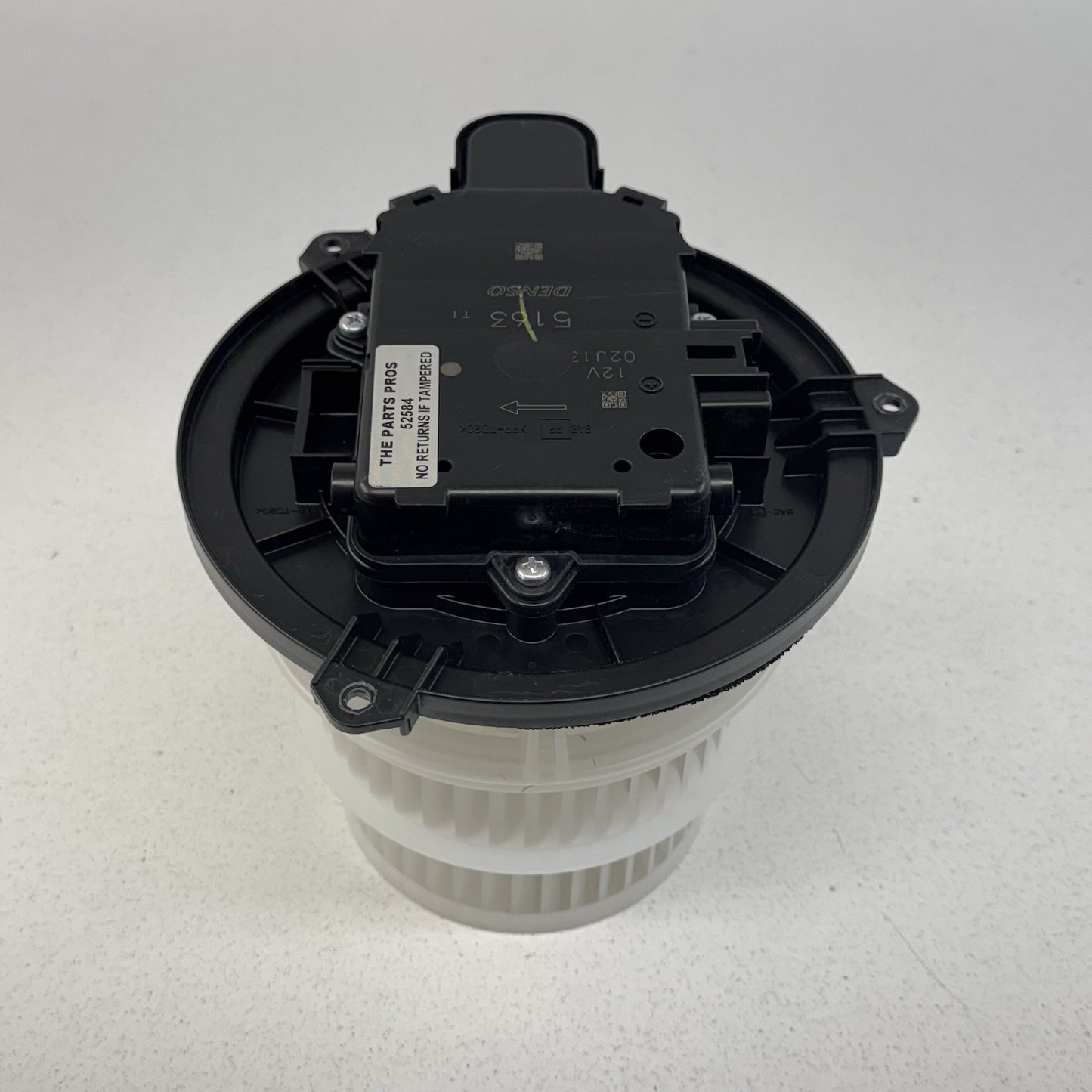 21-26 Lexus IS300 IS350 IS500 HVAC AC Air Temperature Fan Blower Motor Wheel OEM