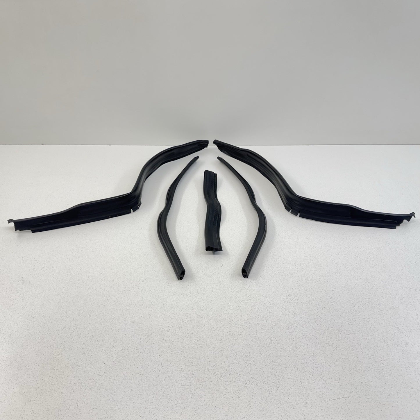 08-14 Mercedes W204 C250 Under Hood Engine Bay Weatherstrip Rubber Seal Set OEM