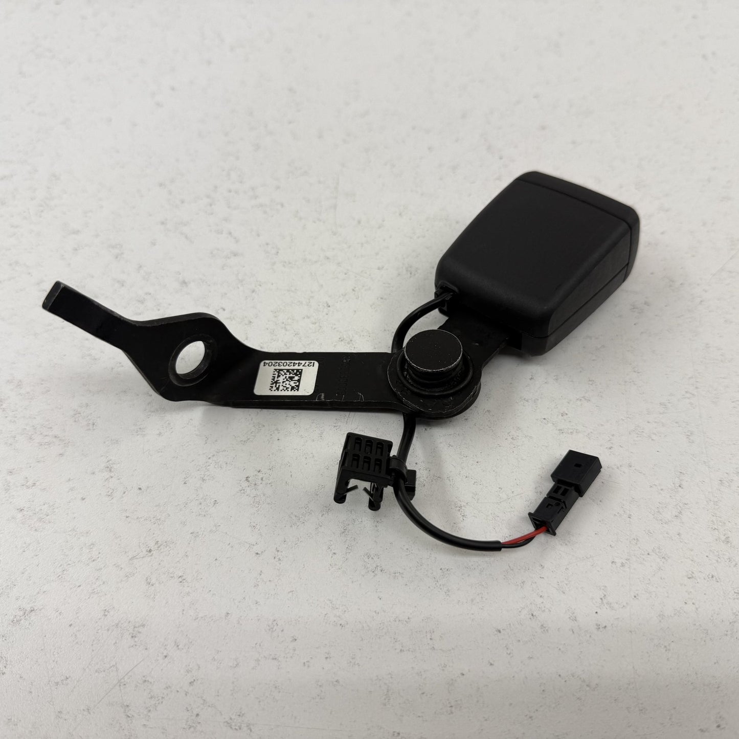 2021-2026 BMW M4 M440i 430i G22 G82 Coupe Right Rear Seat Belt Buckle OEM