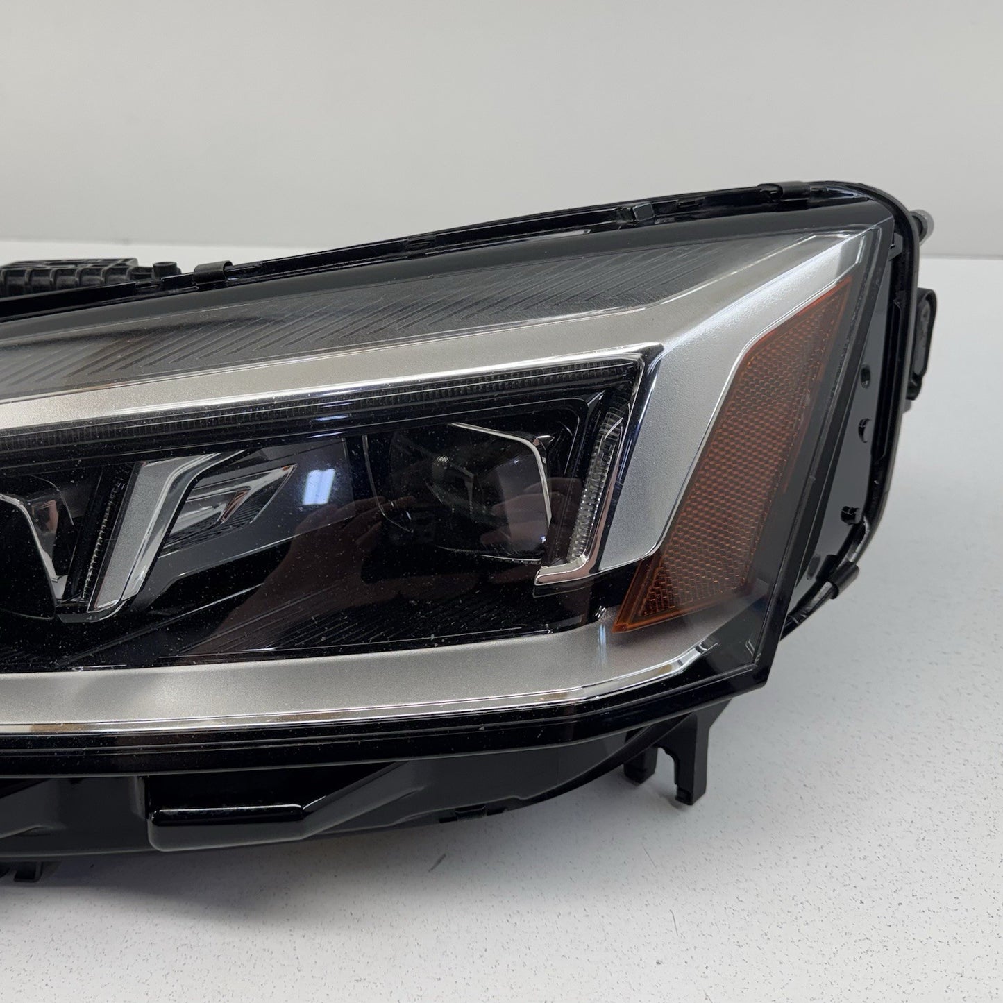 18-19 Audi A5 S5 Driver Left Front Headlight Head Light Lamp LED Complete OEM
