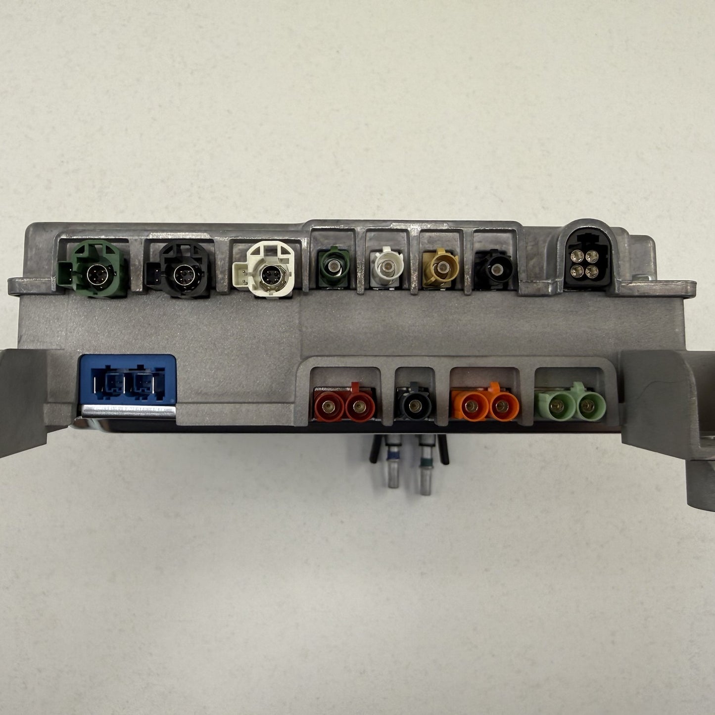2022-2024 Rivian R1S R1T AXM Autonomy Control Module PT00001493-M OEM
