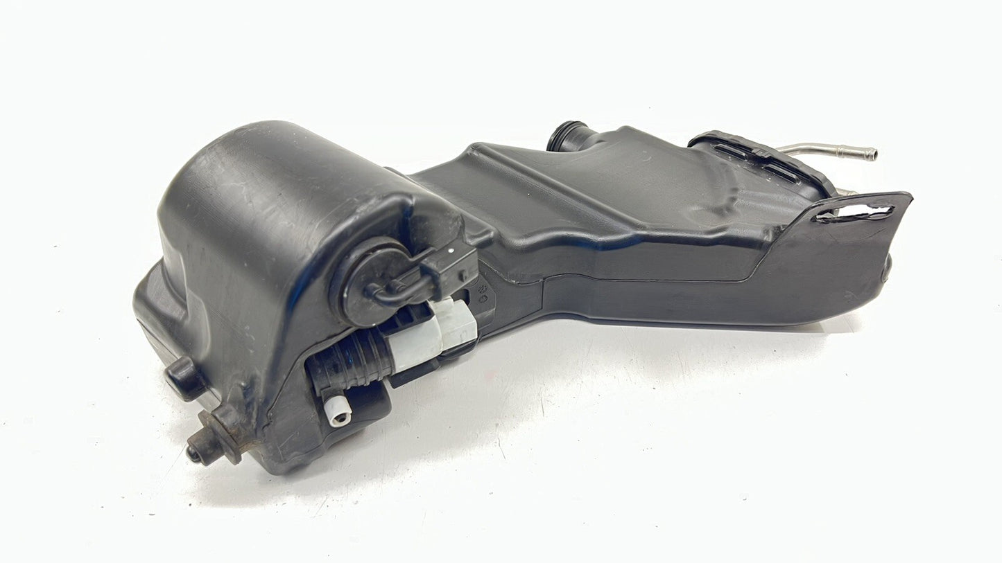 15-21 MERCEDES-BENZ C63S W205 WINDSHIELD WASHER RESERVOIR BOTTLE TANK OEM