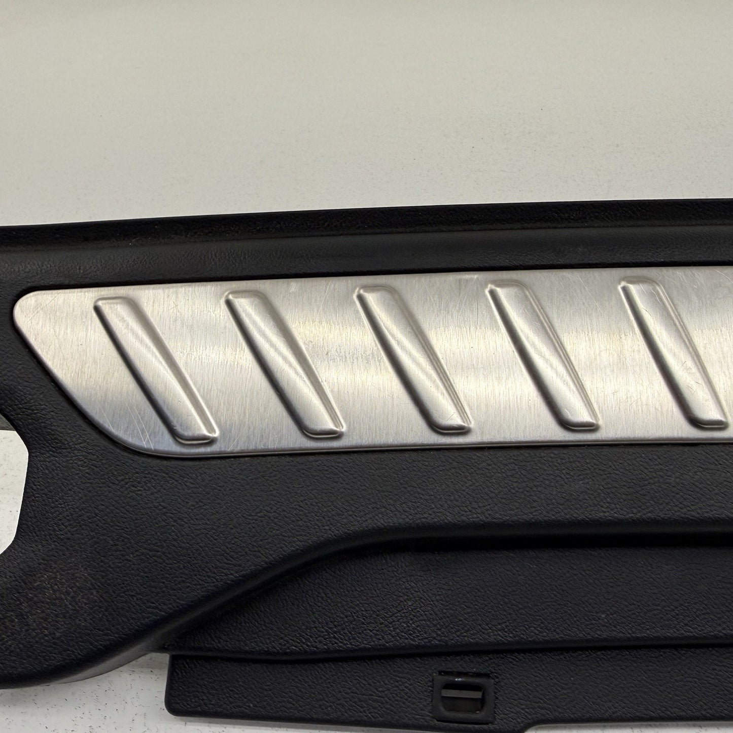 18-24 BMW G01 X3 Rear Tailgate Trunk Sill Scuff Plate Trim Cover Panel OEM