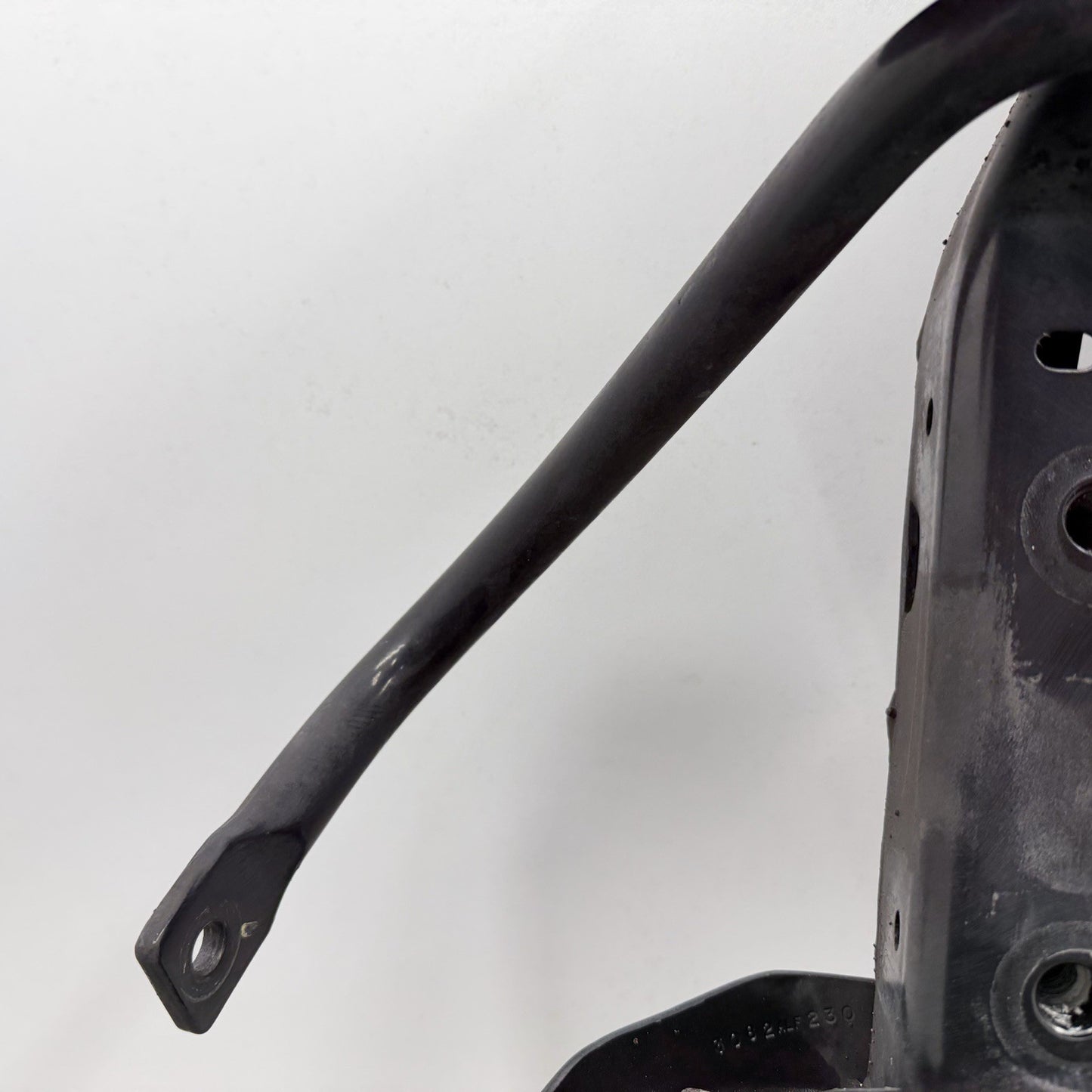 12-15 Chevrolet Camaro SS Front Subframe Crossmember Cradle W/ Sway Bar OEM
