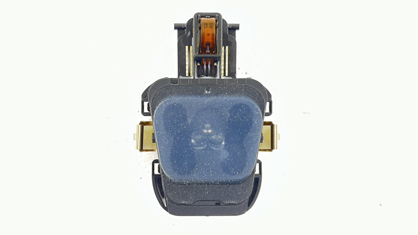 15-18 MERCEDES-BENZ C63S W205 FRONT WINDSHIELD RAIN SENSOR LIGHT SENSOR OEM