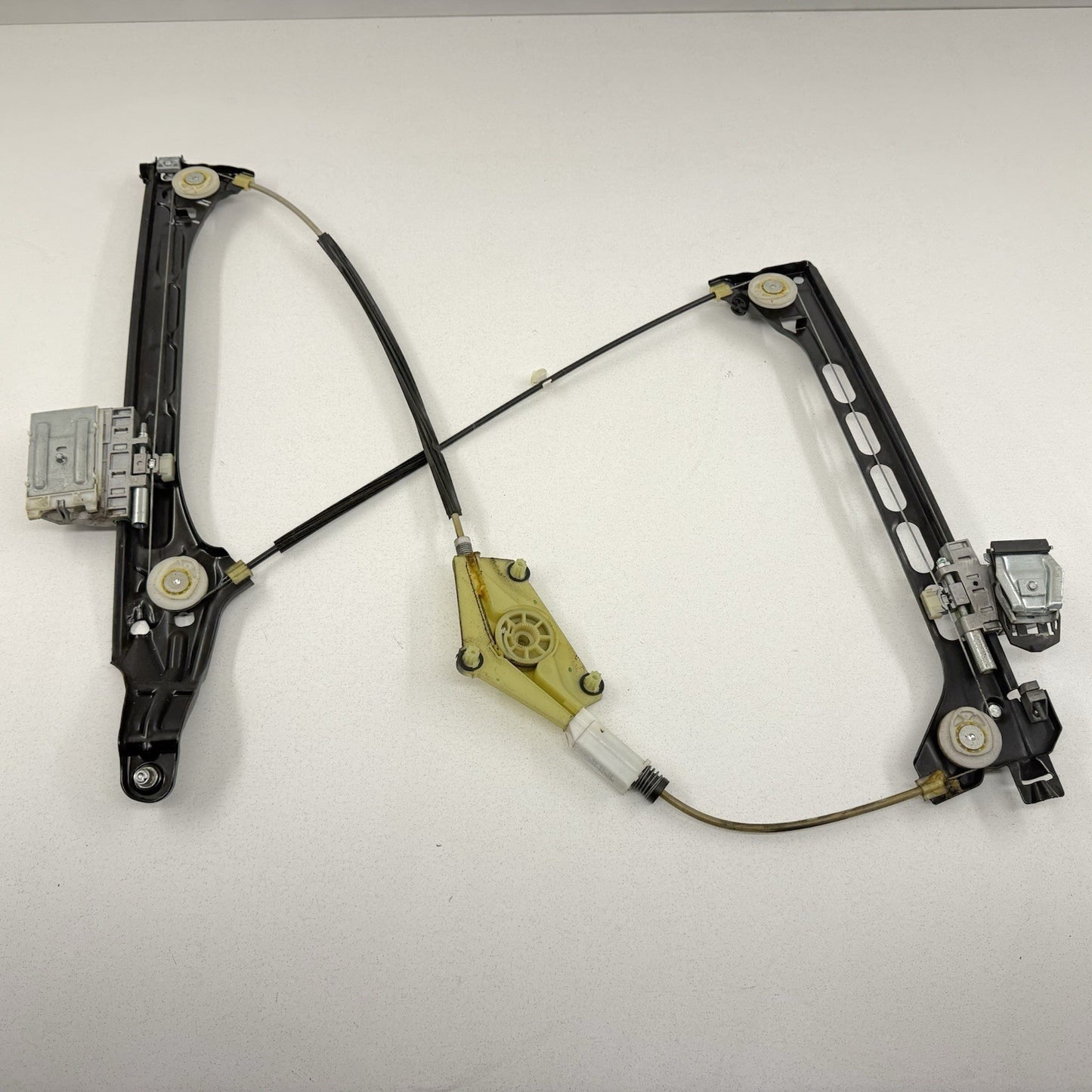 08-15 Audi TT Roadster Passenger Right Door Window Regulator 8J0837462D OEM