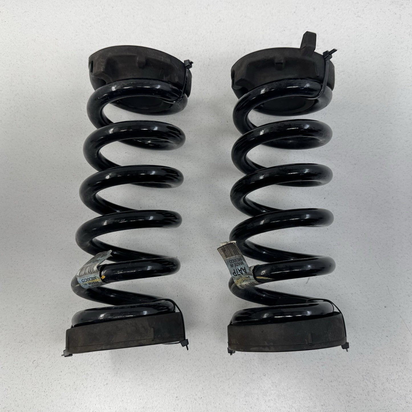 17-24 Chevrolet Camaro ZL1 1LE Rear Suspension Coil Spring Pair OEM