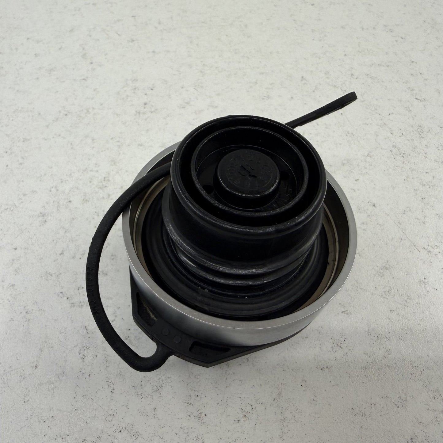 2014-2018 Bentley Flying Spur Gas Tank Fuel Filler Cap Silver 3W0201550 OEM