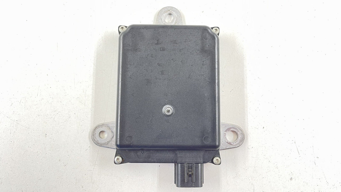 16-20 LEXUS GS F REAR BLIND SPOT RADAR MONITOR SENSOR MODULE 88162-30081 OEM