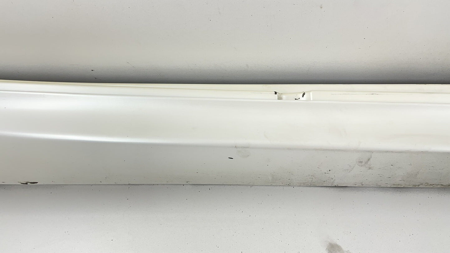 12-19 BMW M6 PASSENGER RIGHT SIDE SKIRT ROCKER PANEL MOULDING TRIM 8052654 OEM