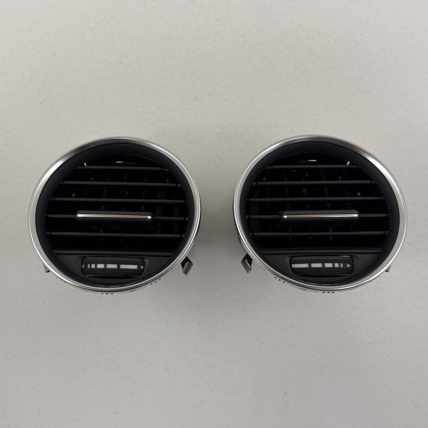 2012-2014 Mercedes C250 W204 Outer Dashboard AC Air Vent Pair Left &amp; Right OEM