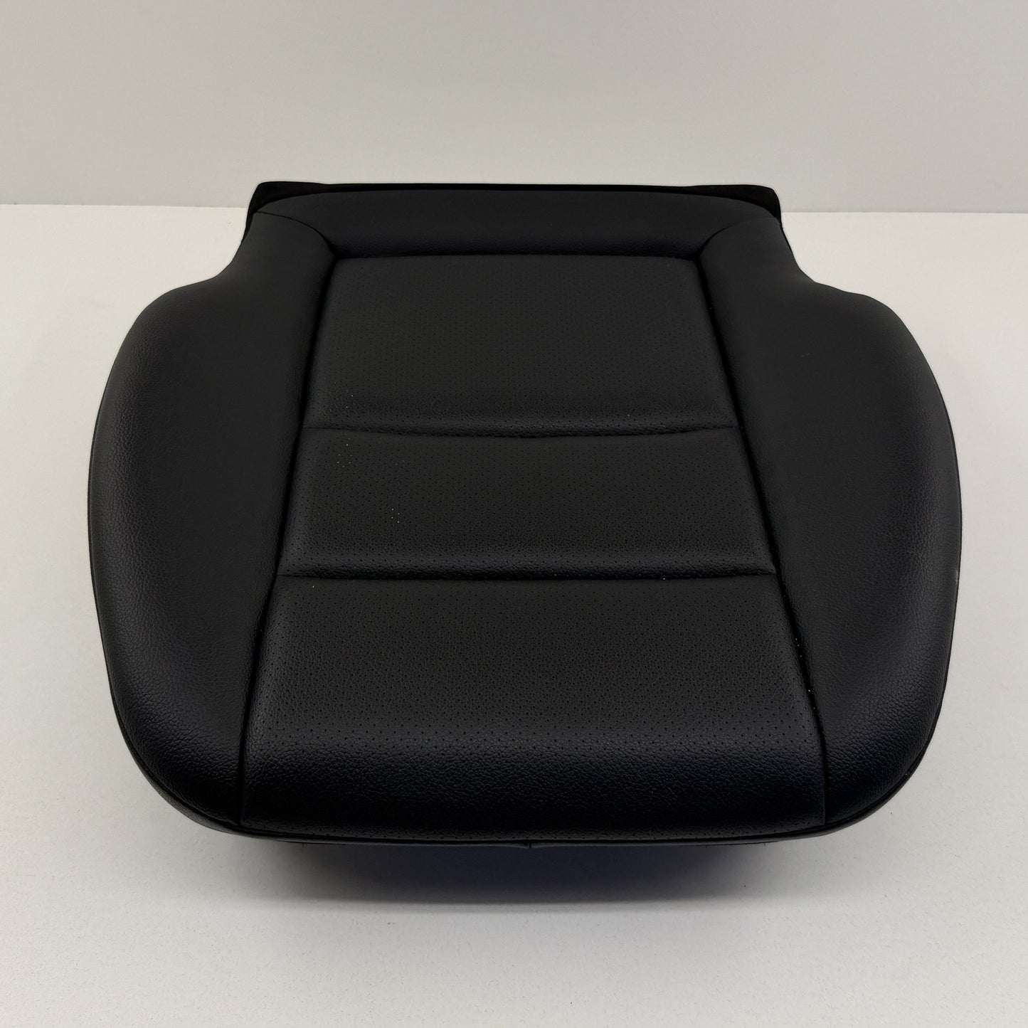 2008-2014 Mercedes C250 W204 Passenger Right Front Seat Lower Cushion Black OEM