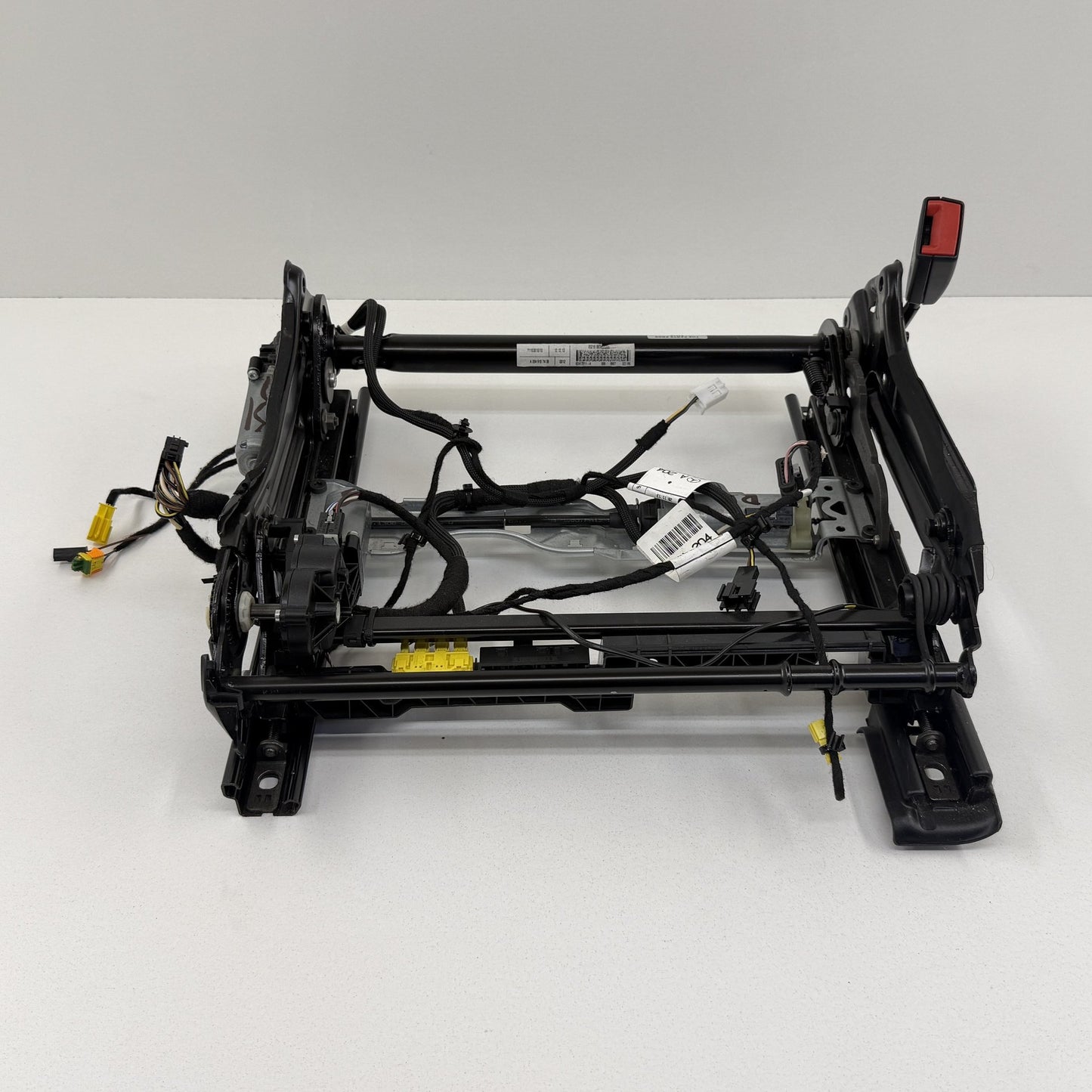 2008-2014 Mercedes-Benz C250 W204 Right Front Lower Seat Track Rail Frame OEM