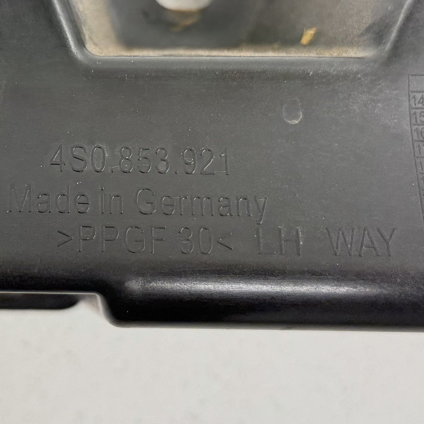 17-23 Audi R8 Driver Left Side Skirt Rocker Panel Molding Cover Trim OEM