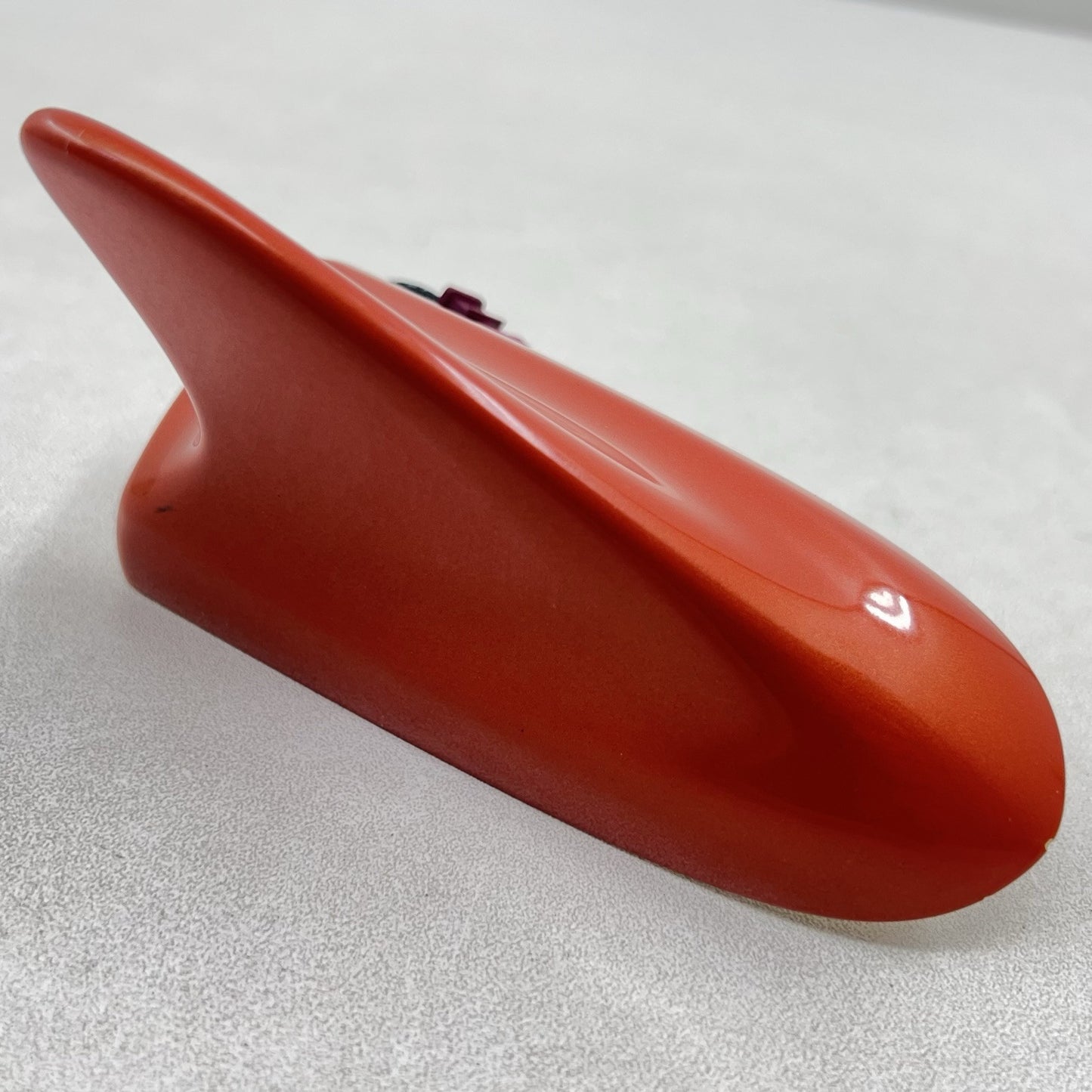 10-15 CHEVROLET CAMARO SS ROOF SHARK FIN ANTENNA RECEIVER 20986979 OEM