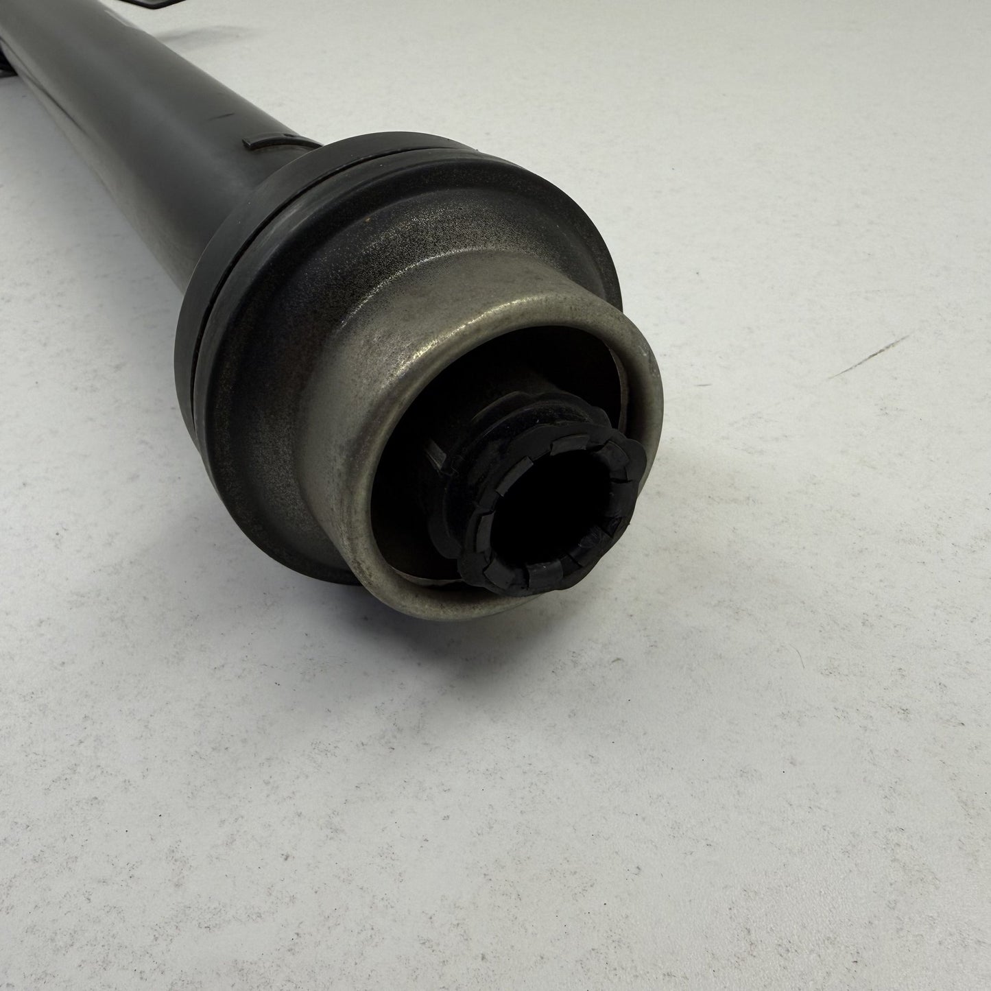 2014-2018 Bentley Flying Spur W12 Driveshaft Drive Shaft Propeller 4W0521101 OEM