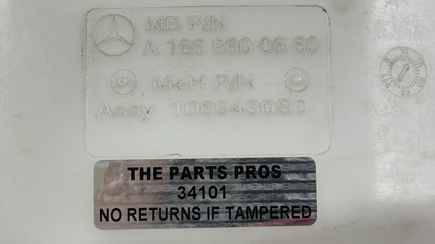 13-16 MERCEDES GL350 X166 WINDSHIELD WASHER BOTTLE RESERVOIR TANK W/ PUMP OEM