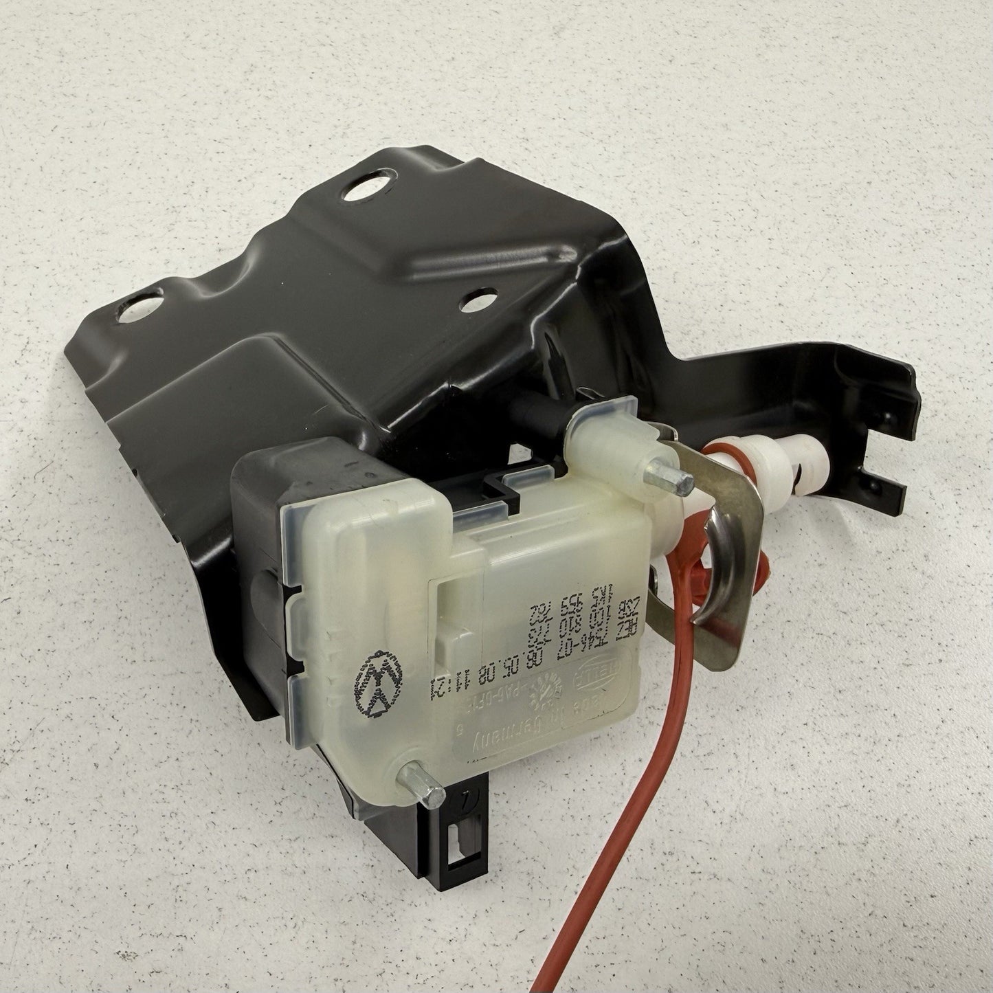 08-15 Audi TT Gas Fuel Filler Door Lock Actuator 1C0810773 OEM
